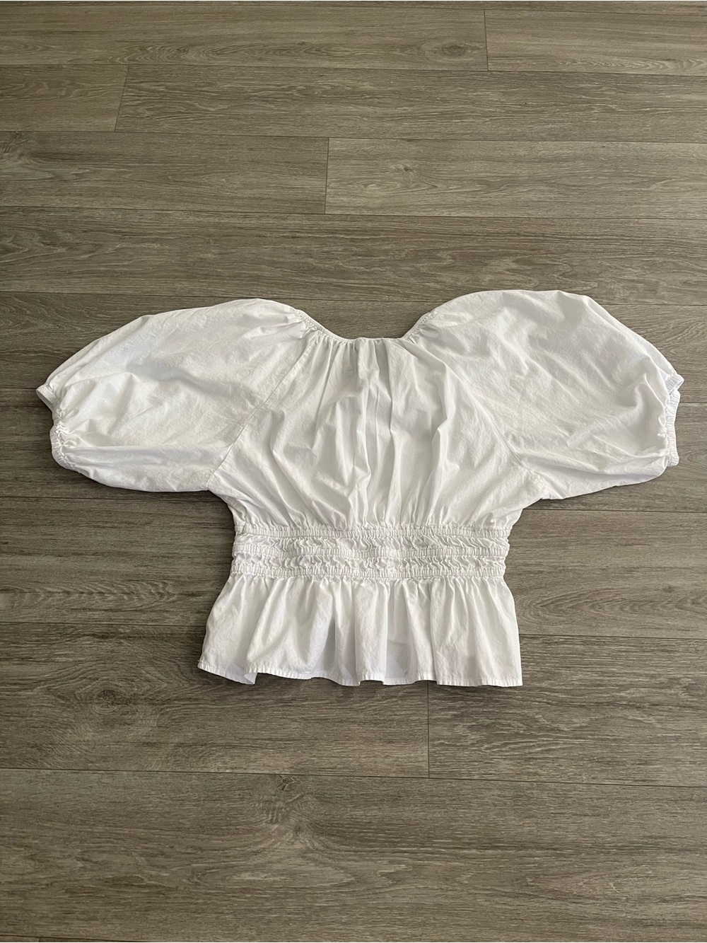 Old Navy Smocked V-Neck Peplum Top - Large - Picture 3 of 8